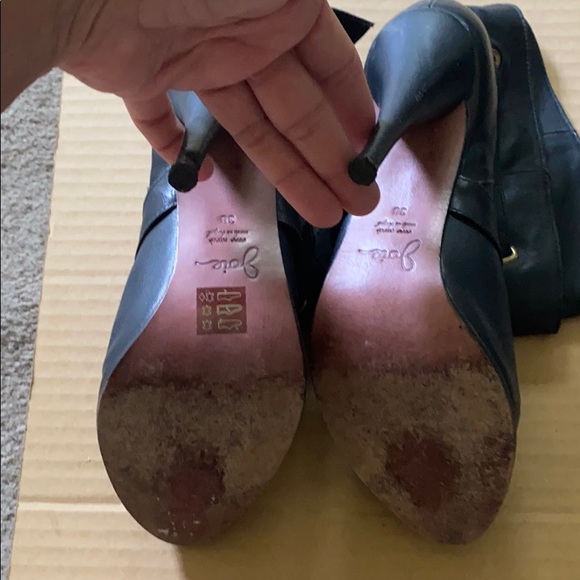 Heel/booties - Picture 4 of 5